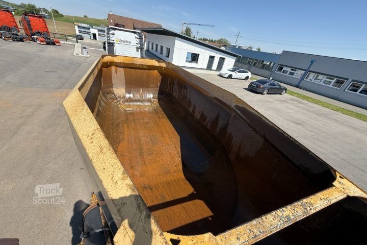 Véhicule utilitaire  Betonsilo 20m³