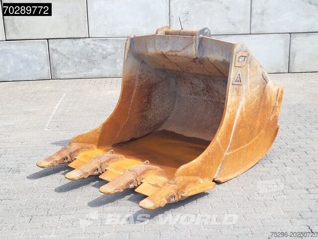Excavator pe șenile Komatsu PC290 LC-11E0 ROTOTILT - 2 BUCKETS