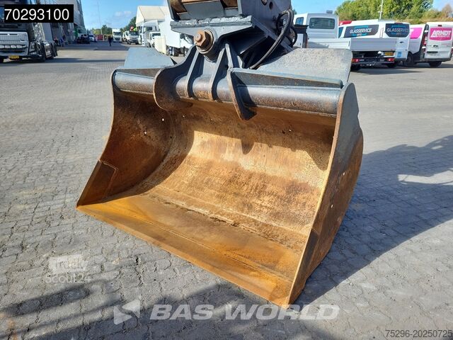 Excavator pe șenile Doosan DX300 LC-5 NARROW