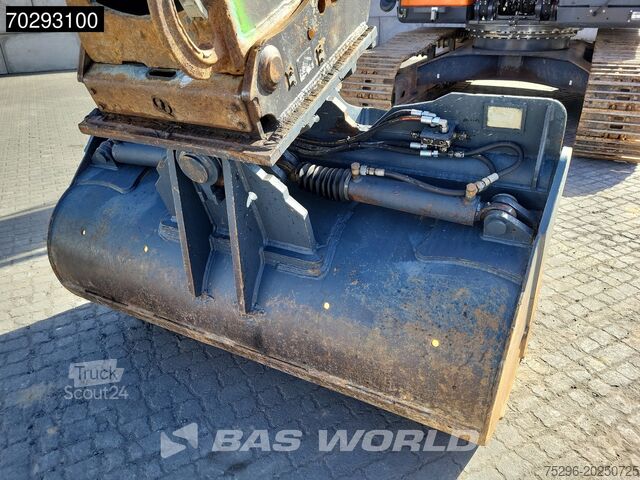Excavator pe șenile Doosan DX300 LC-5 NARROW