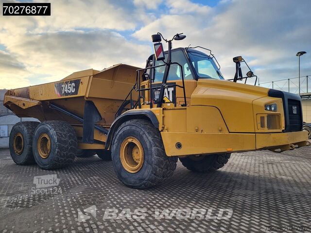 Dumpbil Caterpillar 745 C TAIL GATE