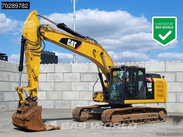 Pelle sur chenilles Caterpillar 320 F L