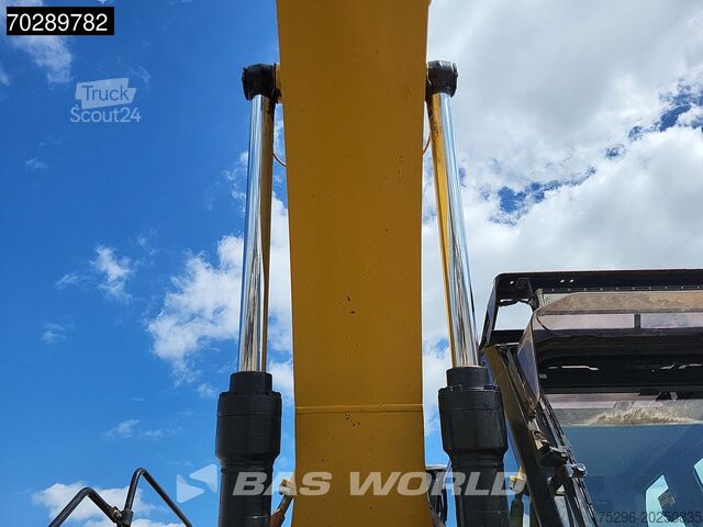 Pelle sur chenilles Caterpillar 320 F L