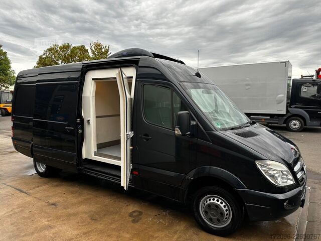 Фургон-рефрижератор MERCEDES-BENZ Sprinter 519cdi Carrier 2-Zonen Kühlung, Klima
