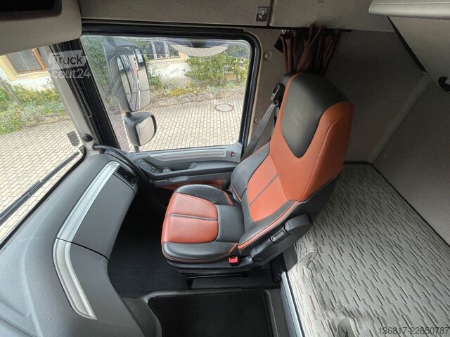 Лісовоз DAF XF 510 FAT 6x4 Holztransport Ladekran Palfinger