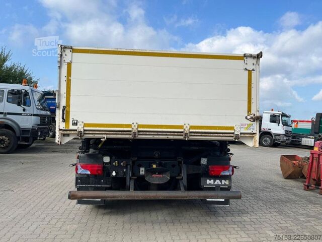 Саміоскид MAN TG-S 26.400 6x2-2 BL 3-Achs Kipper Kran +Funk+Gr