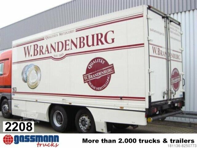 LKW mit Kofferaufbau Schmitz Tiefkühlkoffer Unterflur-Aggregat