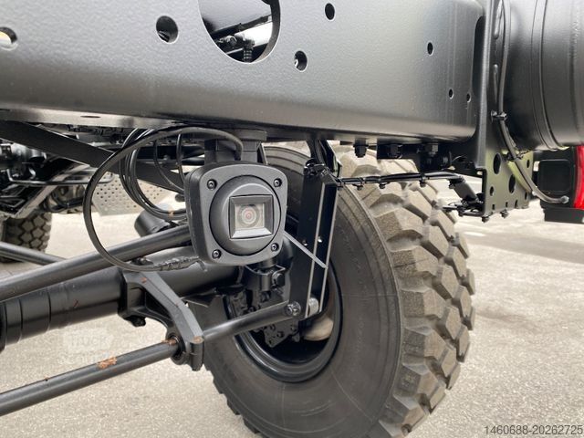 Speciale doeleinden vrachtwagen MERCEDES-BENZ Unimog U4023 Wüstensand