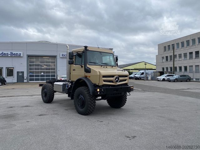 Camión para usos especiales UNIMOG Unimog U4023 Wüstensand