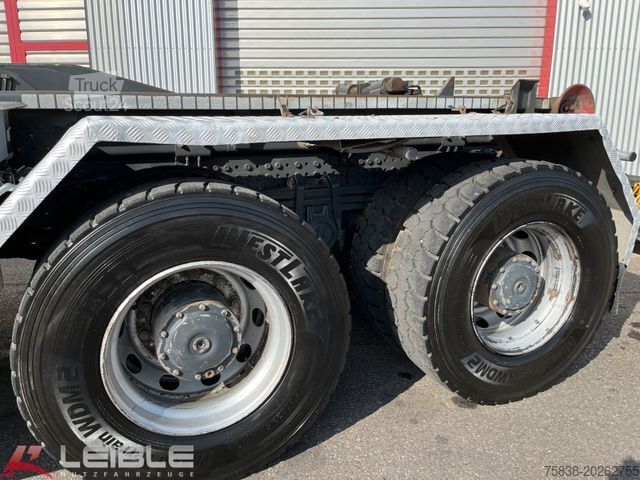 Roll-off tipper truck MERCEDES-BENZ Arocs 2643 6x4 Gergen Knickarm*AP Achsen*