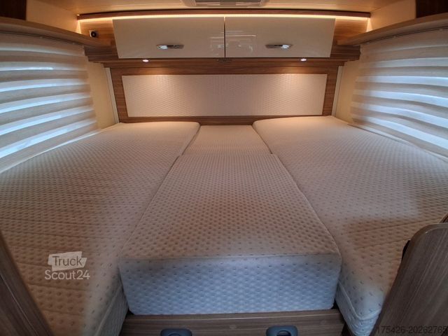 Half-integraal camper BÜRSTNER Limited T 726 G *Winterpaket/5-Sitzer/SAT+TV*