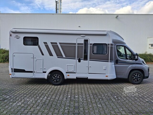 Camper semintegrato CARADO T 448