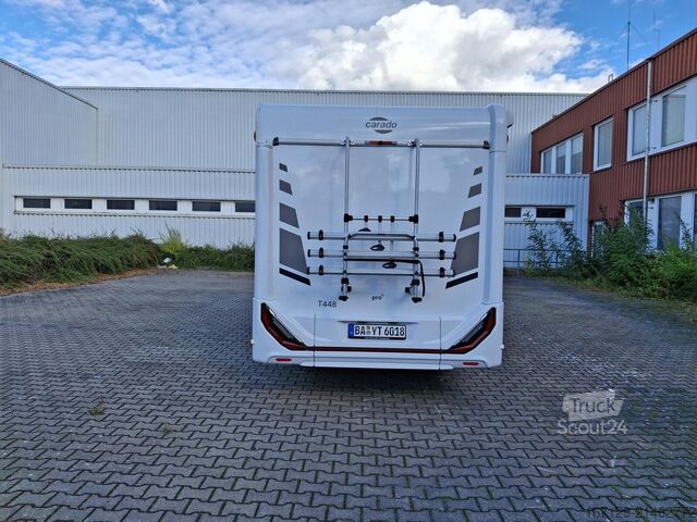 Camper semintegrato CARADO T 448