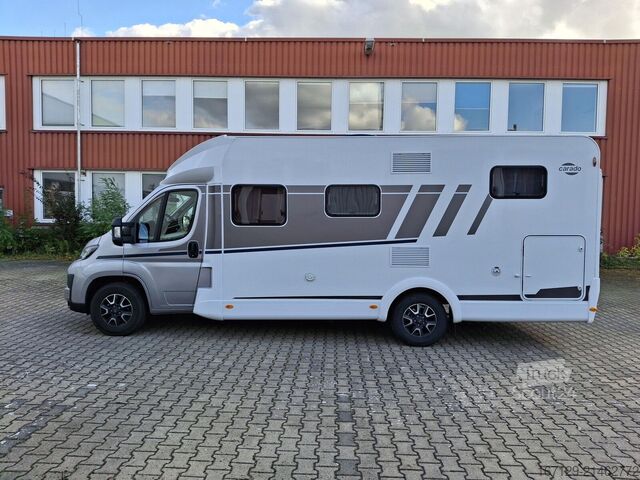 Camper semintegrato CARADO T 448