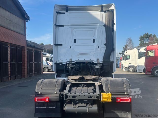 Standard SZM MERCEDES-BENZ Actros1851 Safety 1150L Xenon Retarder Standklim