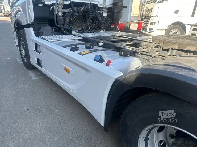 Standard SZM MERCEDES-BENZ Actros1851 Safety 1150L Xenon Retarder Standklim