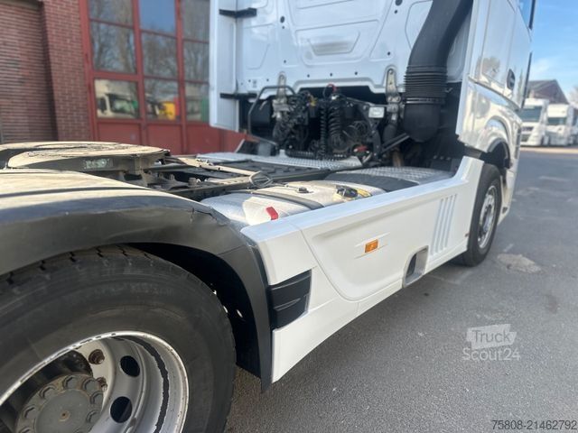 Standard SZM MERCEDES-BENZ Actros1851 Safety 1150L Xenon Retarder Standklim