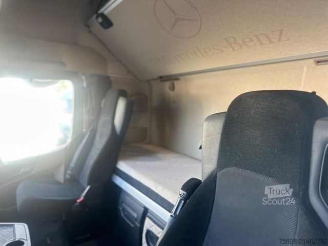 Standard SZM MERCEDES-BENZ Actros1851 Safety 1150L Xenon Retarder Standklim