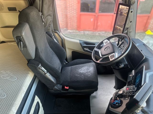 Standard SZM MERCEDES-BENZ Actros1851 Safety 1150L Xenon Retarder Standklim