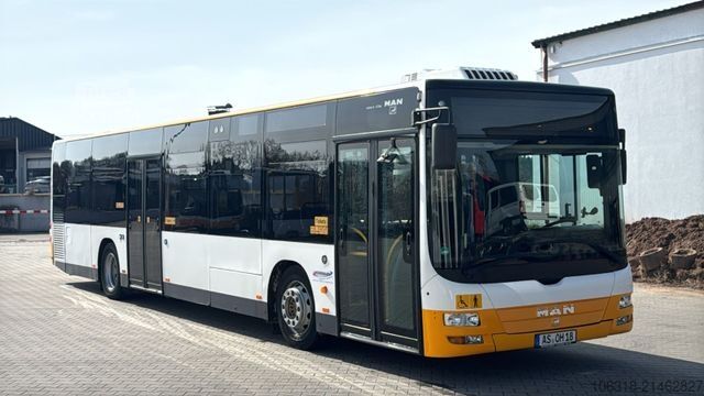 Autobuz urban MAN A 21 Lions City  /  Fahrerklima