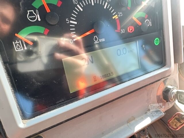 Chargeuse Caterpillar 966M