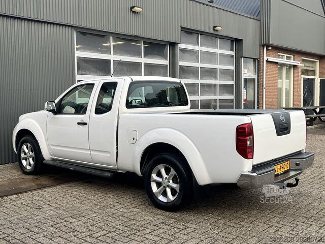 Pickup Nissan Navara 2.5 dCi SE King Cab Airco Cruise control...