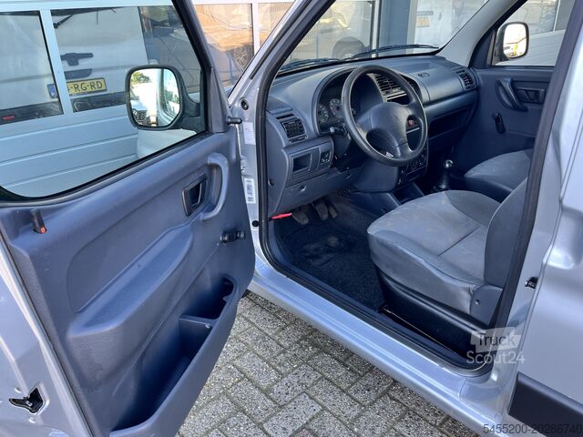 Kombi med högt tak Citroën Berlingo 2.0 HDi Btw en Bpm vrij!! Trekhaak 110...