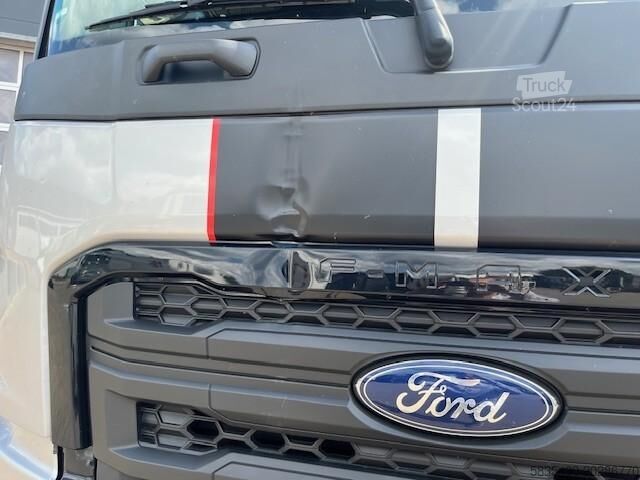 Standard nyergesvontató Ford Ford F-MAX Silverliner-Edition- leichter Unfall