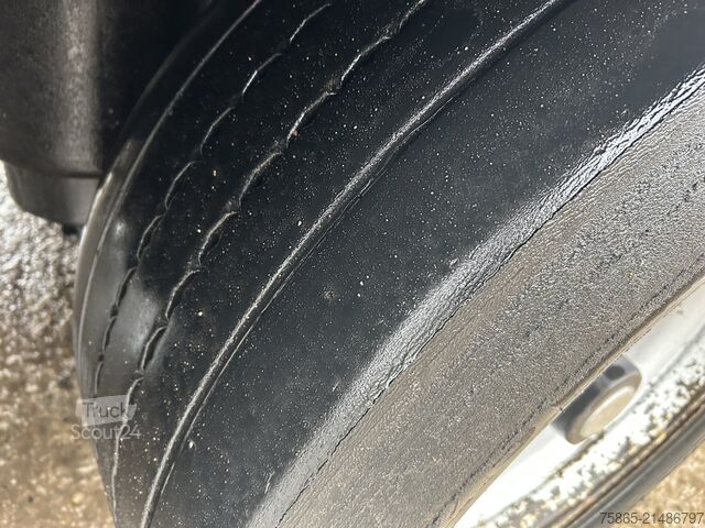 Kølet/frosset transport Kögel / SOR Iberica-S3E / Carrier Vector 1550 / Kuhl ...