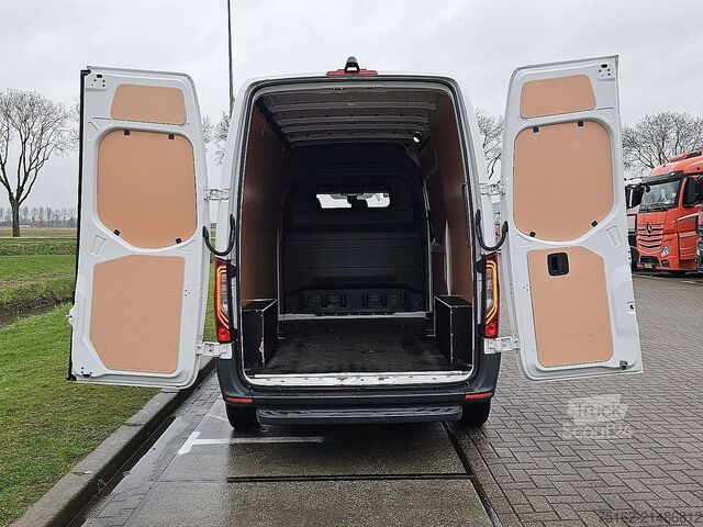 Kombi s vysokou strechou MERCEDES-BENZ SPRINTER 314 CDI AUT. L2H2