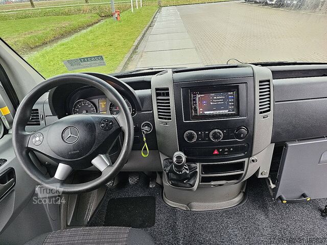 Kombi s vysokou strechou MERCEDES-BENZ SPRINTER 316 L2H2 3.5T-Trekhaak!