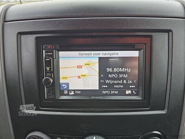 Kombi s vysokou strechou MERCEDES-BENZ SPRINTER 316 L2H2 3.5T-Trekhaak!