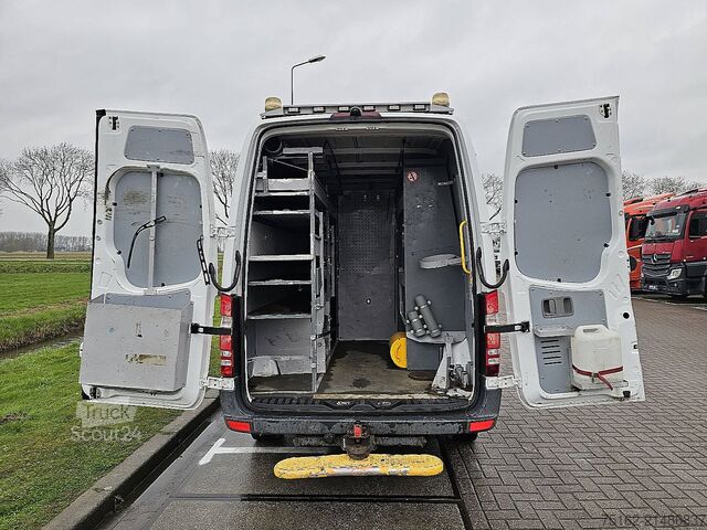 Kombi s vysokou strechou MERCEDES-BENZ SPRINTER 316 L2H2 3.5T-Trekhaak!