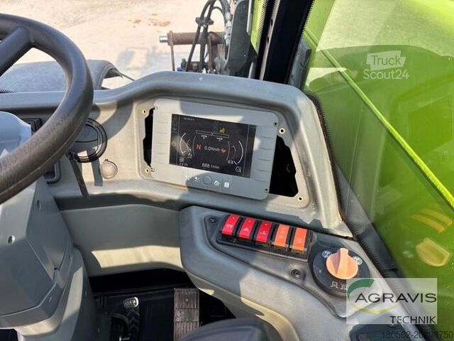 Телескопичен товарач Claas SCORPION 746 VARIPOWER