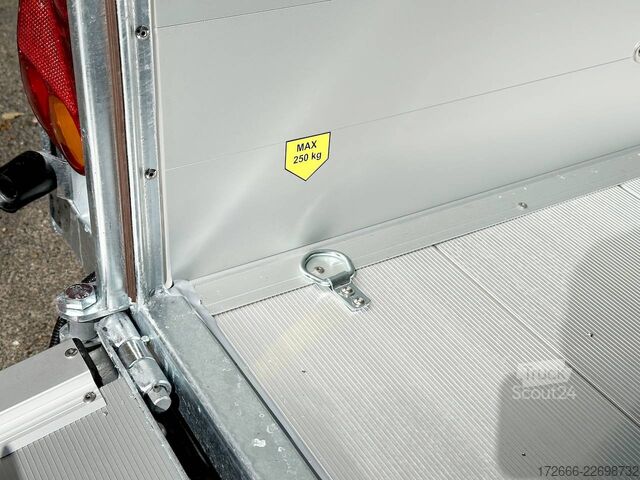  Debon CHEVAL LIBERTE DEBON C500 ALU ROADSTER WEISS +SEITENTÜR