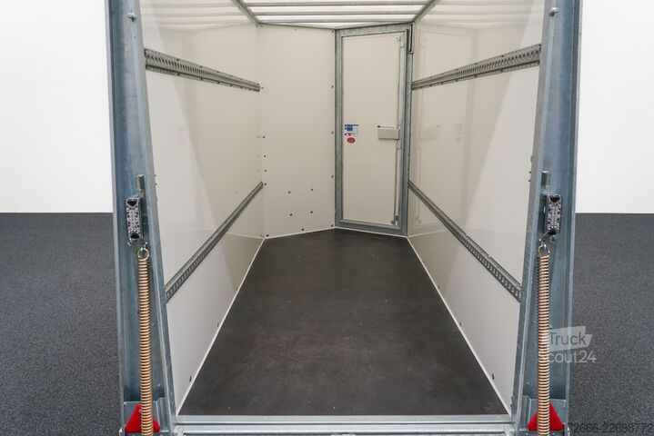 Kofferanhänger Ifor Williams BV 105G | HECKRAMPENKOMBI 300X147X214CM 2700KG KOFFERANHÄNGER