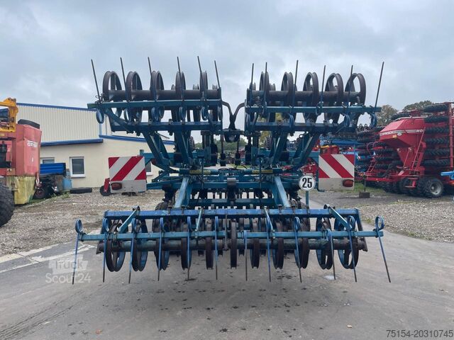 Grubber Köckerling Vario 570