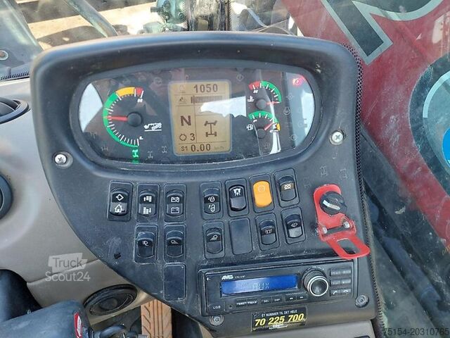 Teleszkópos rakodó Case-IH IH Farmlift 742