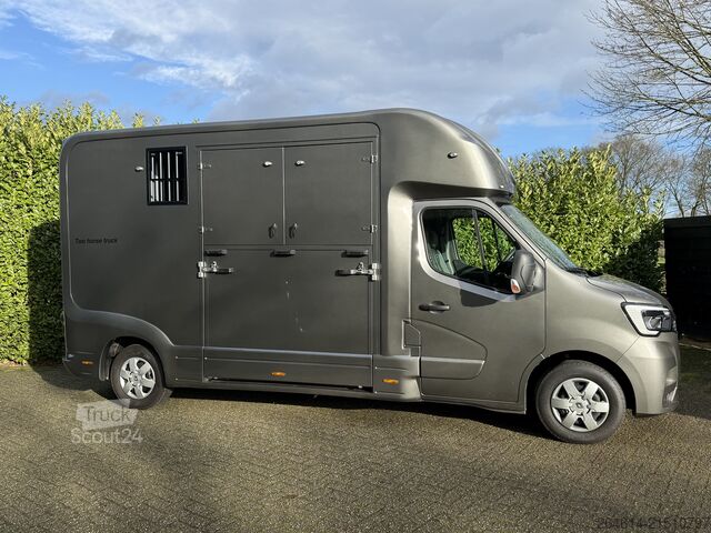 Veetransporter Horsetruck Renault Master / Equita Paardenwagen  Horsetruck Hengsten uitv