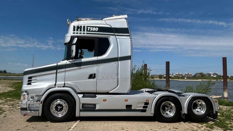 Scania 580ST V8 NGS 580 ST | 6x2 | Volle lucht | Retarder | torpedo | PTO Scania 580ST V8 NGS 580 ST  | 6x2 | Full air | Retarde...