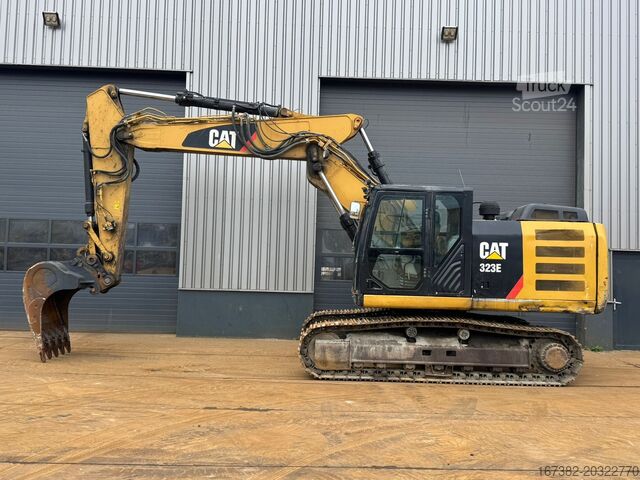 Kāpurķēžu ekskavators Caterpillar 323E