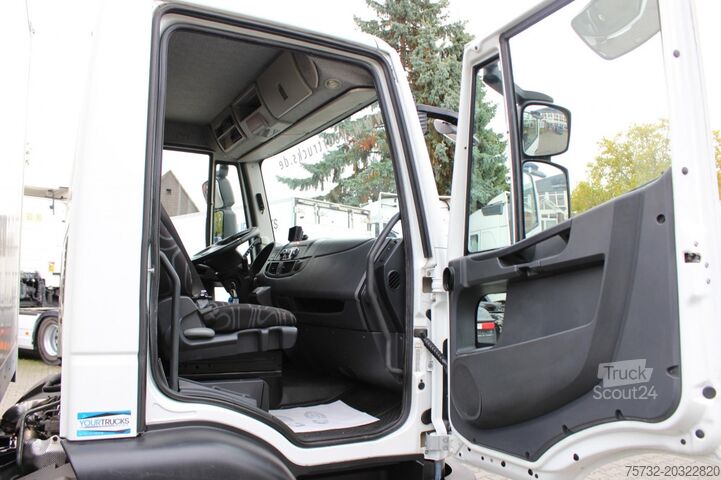 Kuorma-auto umpikorilla Iveco Eurocargo  160E210 E6 Koffer 6,9m Seiten Tür  LBW