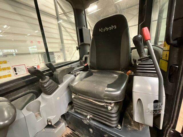 Mini excavator Kubota KX 057-4