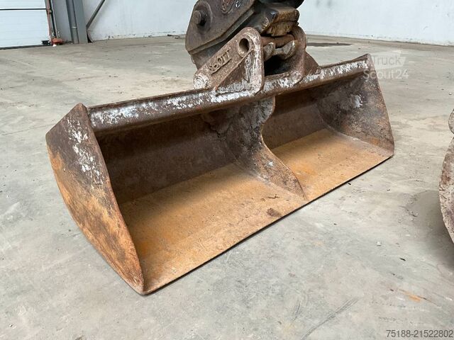 Midi-Pelle Doosan DX 80 R