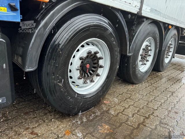 Vloer verplaatsen Knapen Trailers K100 92m3 Cargo Floor 10MM Liftas Schijfremmen