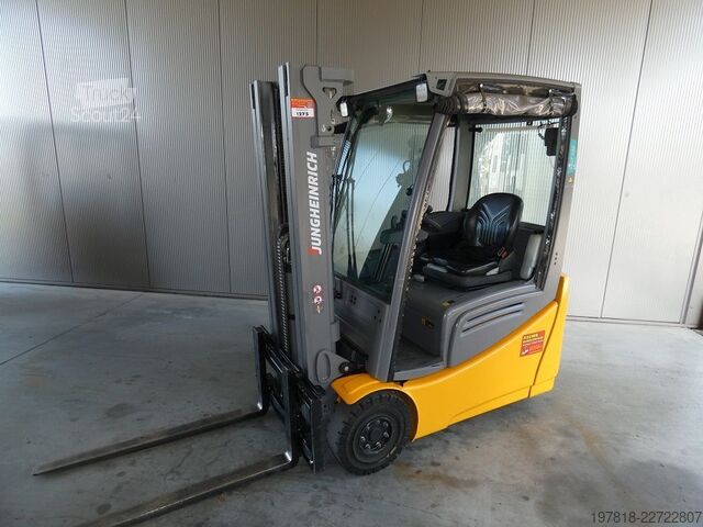 Carrello elevatore frontale Jungheinrich EFG 216 K