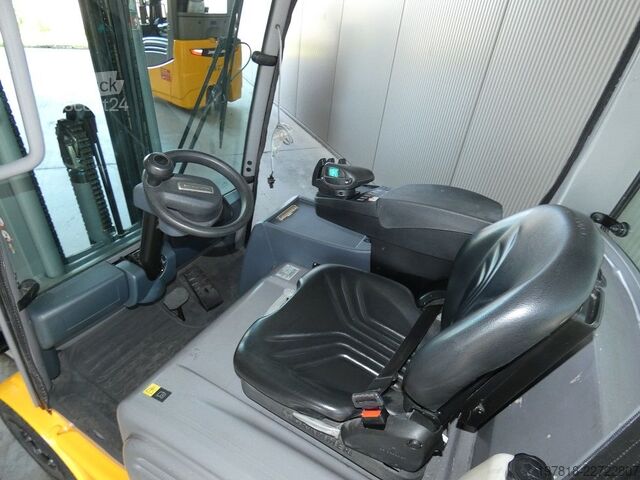 Carrello elevatore frontale Jungheinrich EFG 216 K