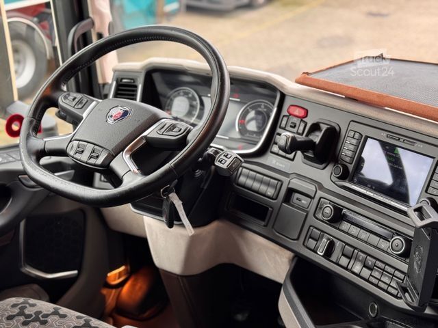 Standaard trekker SCANIA S 450   Retarder    Highline  Euro6