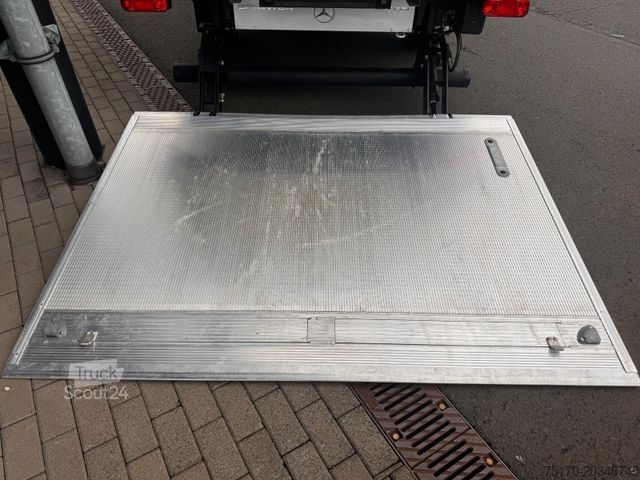 Box van MERCEDES-BENZ Sprinter 317 CDI 4325 Koffer LBW Klima Kamera