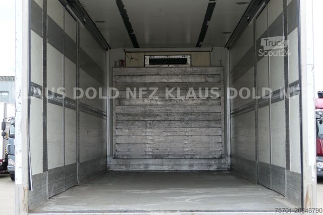 Rimorchio refrigerato SCHMITZ CARGOBULL K018 Kühlkoffer Carrier Rolltor